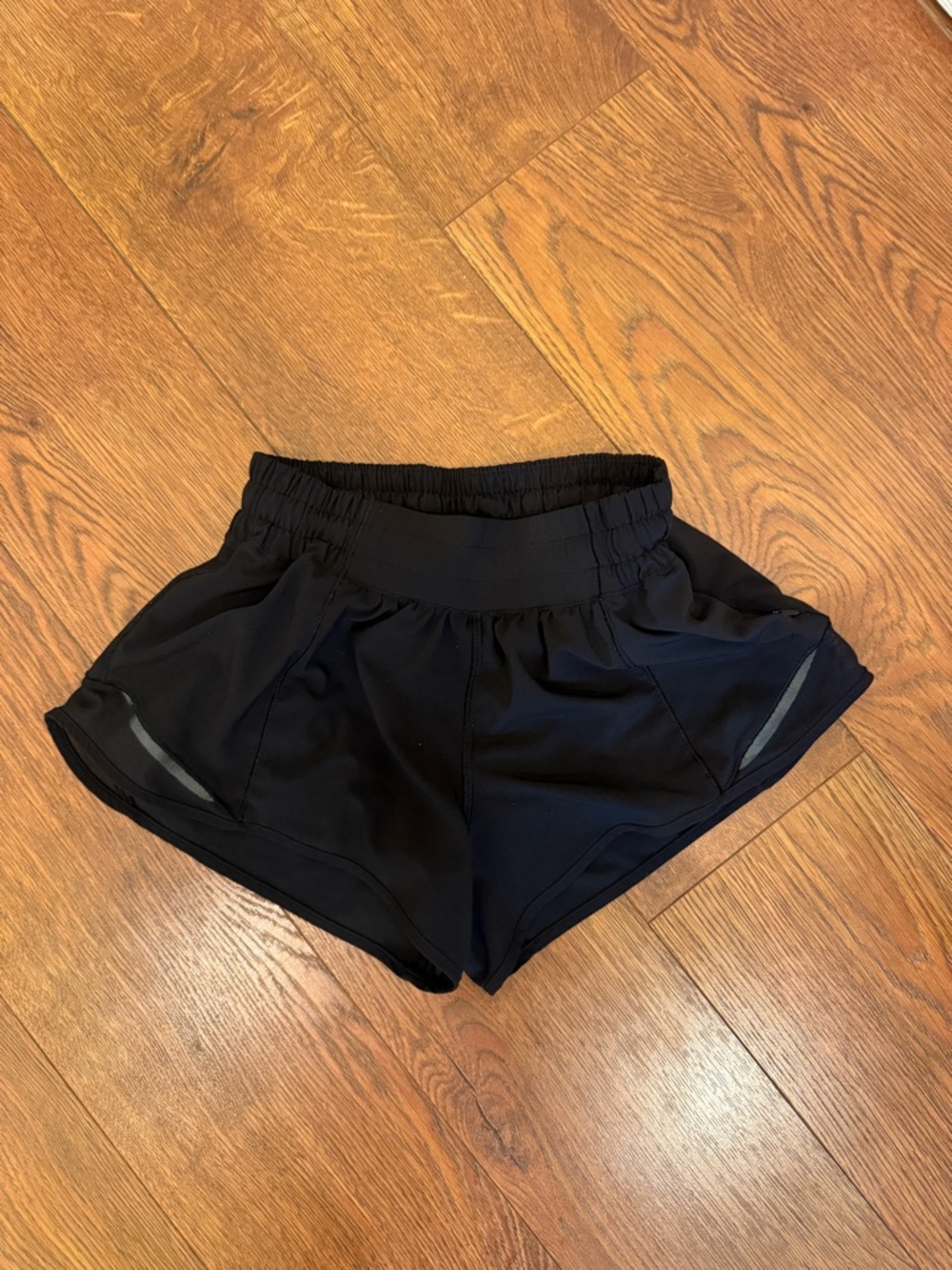 Black Lululemon Hotty Hot shorts